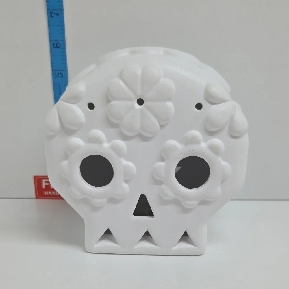 Paint your own lighted day of the dead
